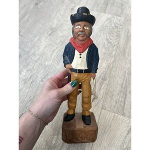 Unique Vintage Hand Carved Primitive Art Cowboy Vaquera with Rope